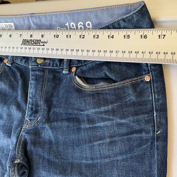 Gap Women Flared Jeans size 30/10R Dark Blue Mid Rise Stretch Perfect Boot Cut - Picture 2 of 11